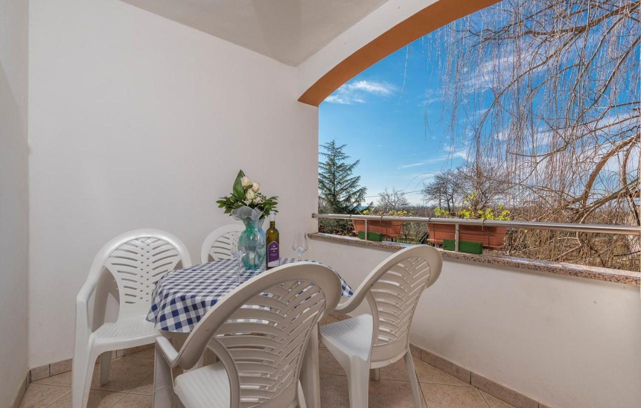 Apartments Ulika Červar-Porat Exterior foto